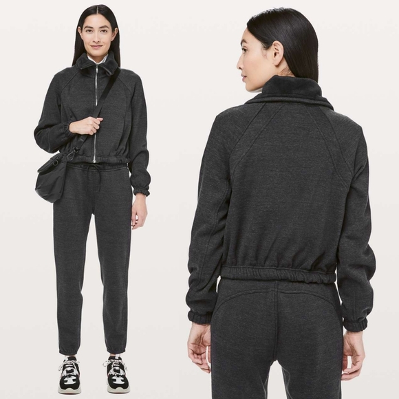 lululemon athletica Jackets & Blazers - Lululemon Plush Times Jacket Zip Up Velour Heathered Core Black / Black Size 8